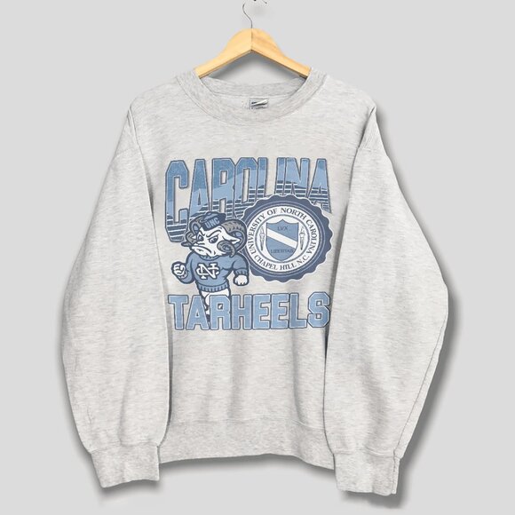 1991 UNC Tar Heels Mascot Sweatshirt, North Carolina Tar Heels Basketball Shirt - Picture 1 of 2